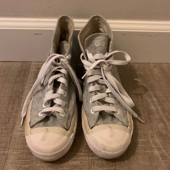 High Tops - Picture 1 of 5